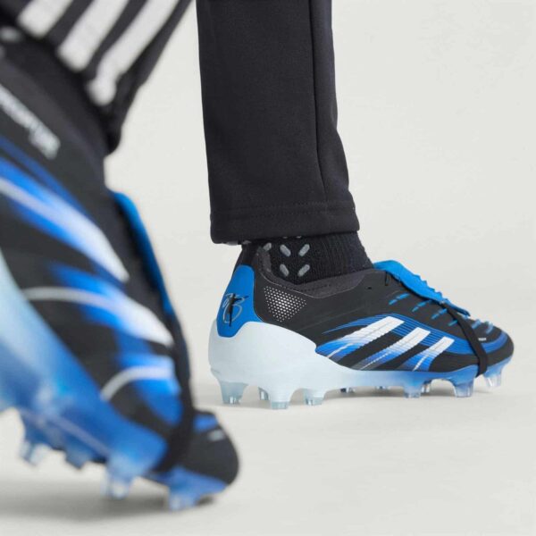 High-performance Predator Elite JB firm ground football boots with dynamic design. Perfect for young.