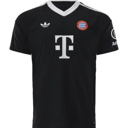 Bayern Munich GK jersey 2024/25