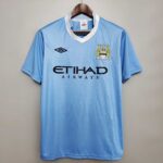 Manchester City limited edition football jersey with Agüero 2011-2012.