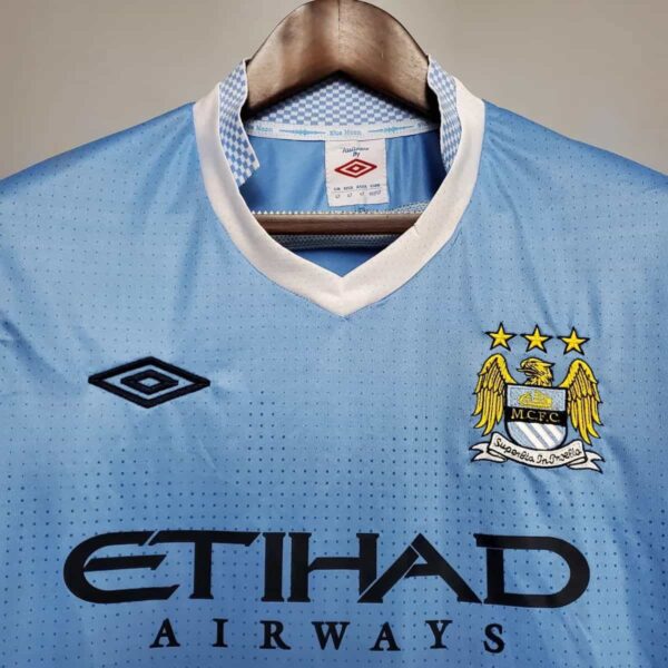 Manchester City limited edition football jersey with Agüero, 2011-2012 season.