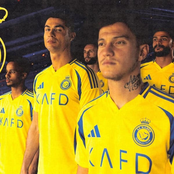 Official AL Nassr home jersey 24/25 featuring Ronaldo's number 7, perfect for fans and collectors.