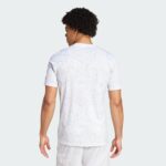 Men's geometric patterned T-shirt for sports and casual wear.