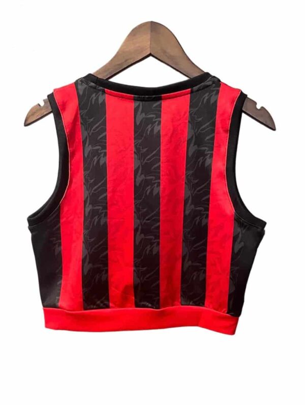 Crop top with AC Milan black and red stripes, perfect for female football fans.