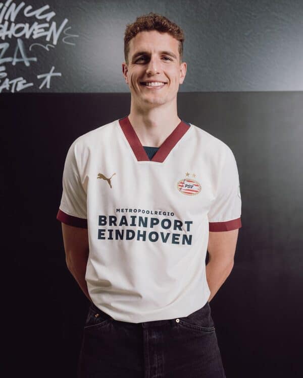 Men's PSV Eindhoven away football jersey 2023-24, white with maroon accents, featuring Puma logo and.