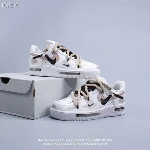 Nike Air Force Low 1 White Light Beige sneakers for men and women.