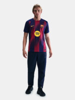 Barcelona FC home football jersey 2025/26 with team crest and Nike logo.