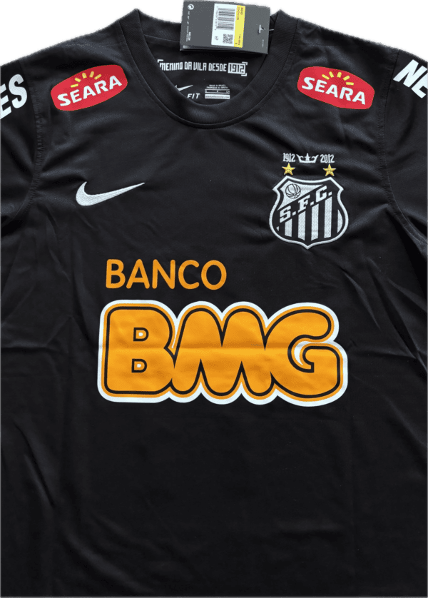 Santos FC black football jersey with BMG sponsor, Nike logo, and team crest.