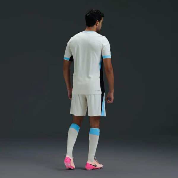 Authentic Al-Ittihad football jersey for 2025/26 season, featuring team colors and logo.