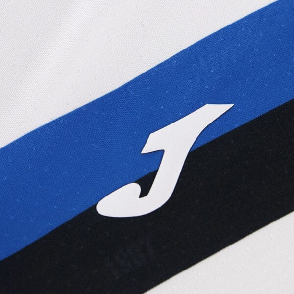Authentic Atalanta away football jersey 2024/25 with team logo and modern design.