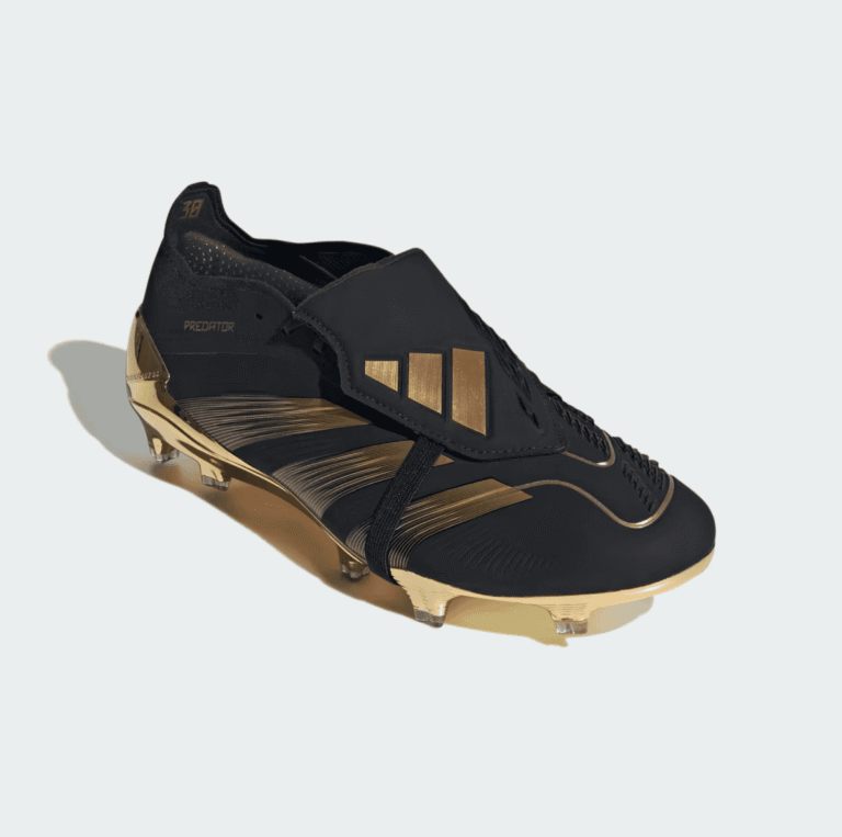 Premium Adidas Predator Elite FG football boots for firm ground play.