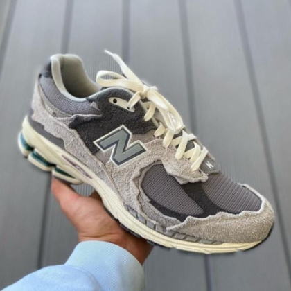 New Balance 2002R Protection Pack Rain Cloud