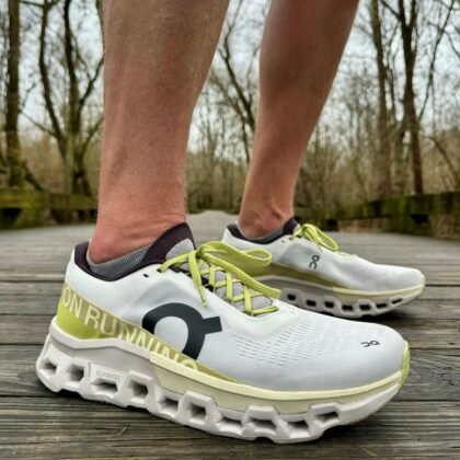 On Running Cloudmonster 2 Undyed Zest