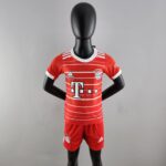 BAYERN MUNICH Kids Home Kit 2022/23 - uaessss