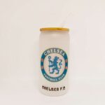 Chelsea FC logo tumbler with straw, perfect for football fans and sports enthusiasts.