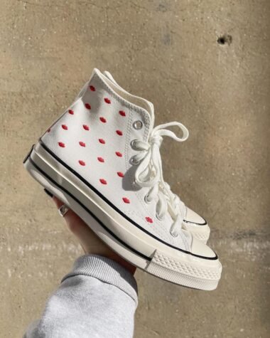 Converse Chuck 70 Embroidered Lips High 'Love Me - uaessss