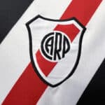 Pre-Match River Plate jersey 2023/24 with team crest and red-white stripes.