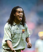 Ronaldinho in FC Barcelona jersey during 2004/2005 home final match.