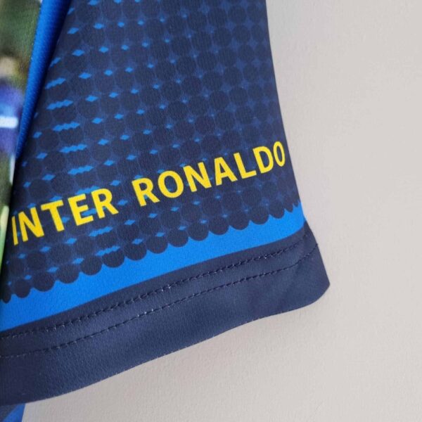 Classic Inter Milan Ronaldo 97/98 football jersey, authentic sportswear.