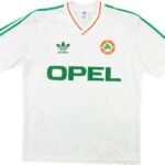 Ireland Classic Away world cup kit 1990 - uaessss