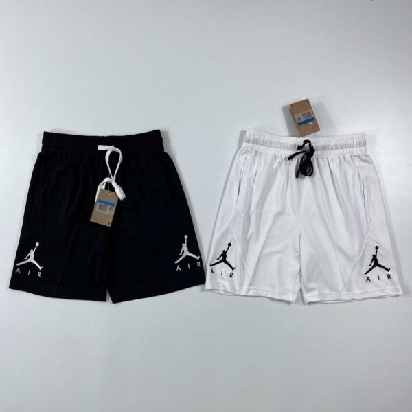 Cotton basketball shorts in black and white with Jordan logo.