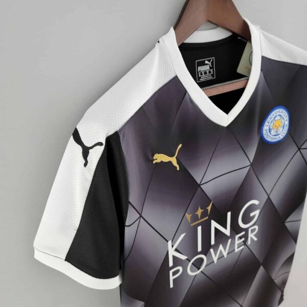 Leicester City 15/16 away football jersey featuring Mahrez 26, authentic Puma kit for fans and colle.