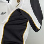 Authentic Manchester United away jersey with Beckham 7, 2001/02 season.