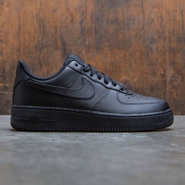 Black Air Force Low 1 sneaker for men and women. Classic, stylish, and comfortable casual footwear.