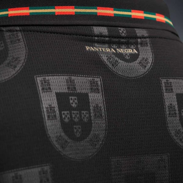 Portugal 2025/26 football jersey with Pantera Negra logo.