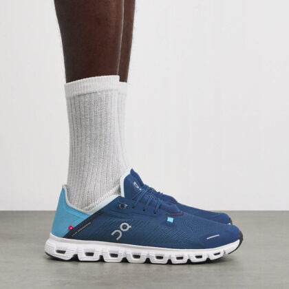 On Cloud 6 Coast Trainers