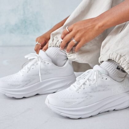 HOKA Clifton 8 White Trainers