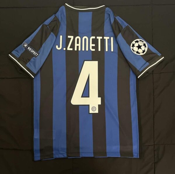 J.Zanetti Inter Milan 2010/11 home football jersey with blue and black stripes.