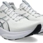 ASICS Gel-Kayano 32 running shoes with breathable mesh and supportive cushioning. Perfect for runner.