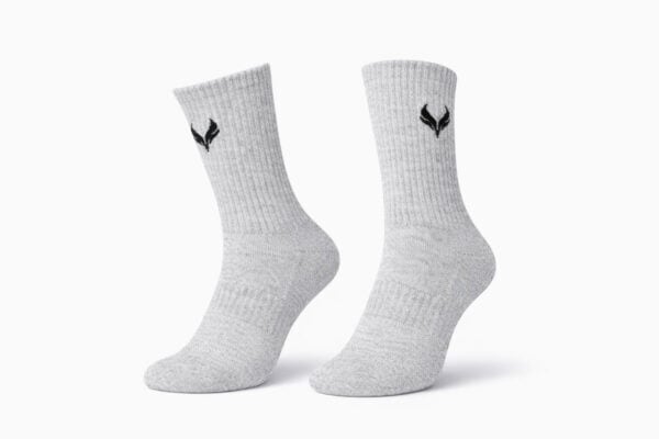 Breathable white crew socks with arch support, ideal for sports and active wear. Comfortable, lightw.