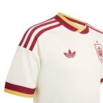 Spain away football jersey for World Cup 2026/2027, featuring team crest and stylish design.