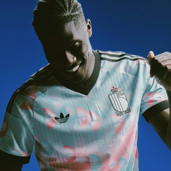Belgium away football jersey for World Cup 2026, featuring team crest and stylish design.