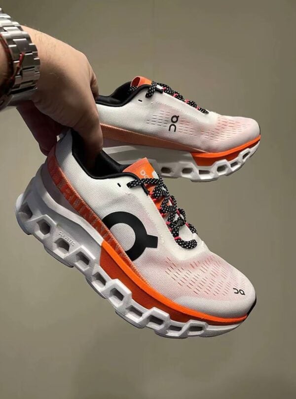 Running Cloudmonster 2 sneakers for men and women, lightweight and comfortable for running and train.