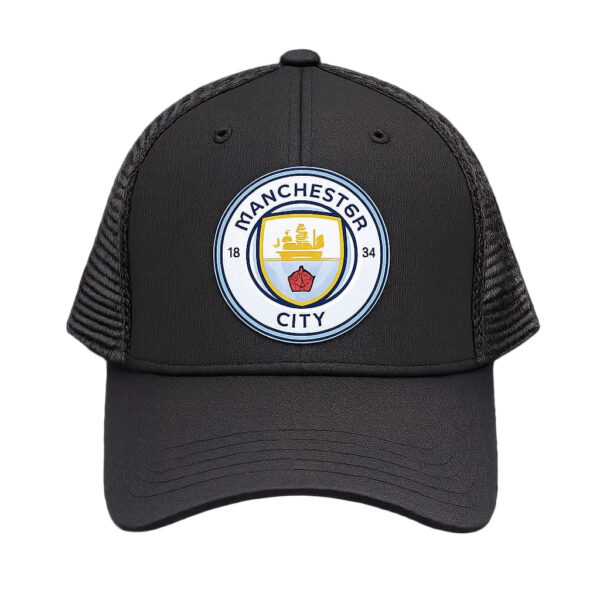 Black trucker cap featuring a Manchester City crest on the front panel.
