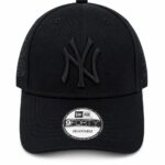Black New York Yankees logo cap for sports fans.