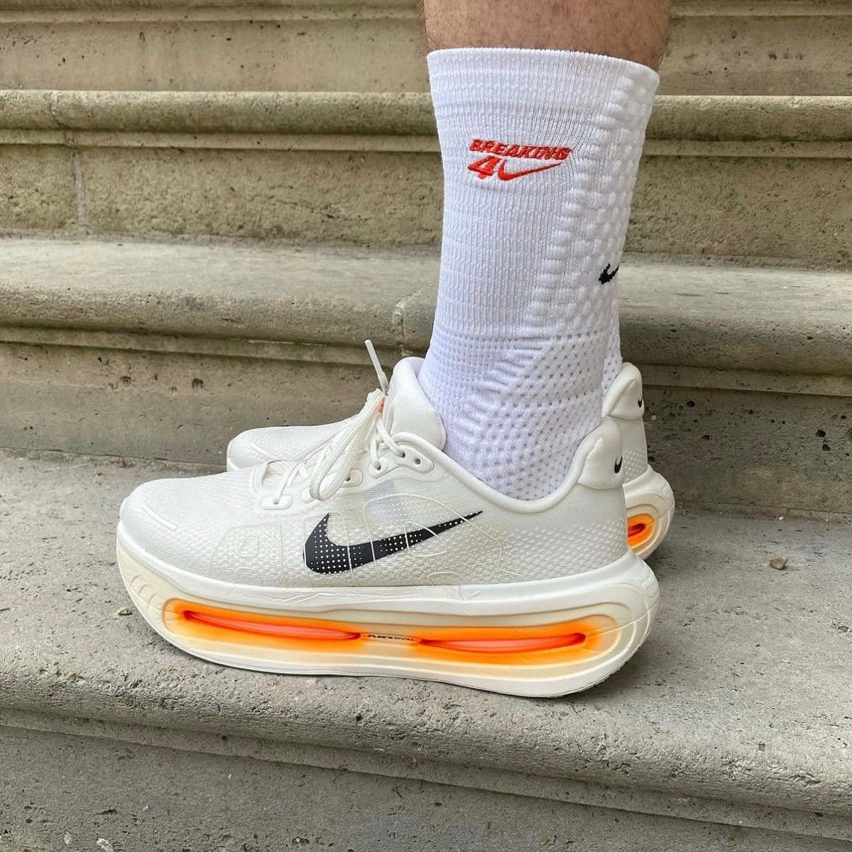 Nike Vomero Premium Sail Coconut Milk