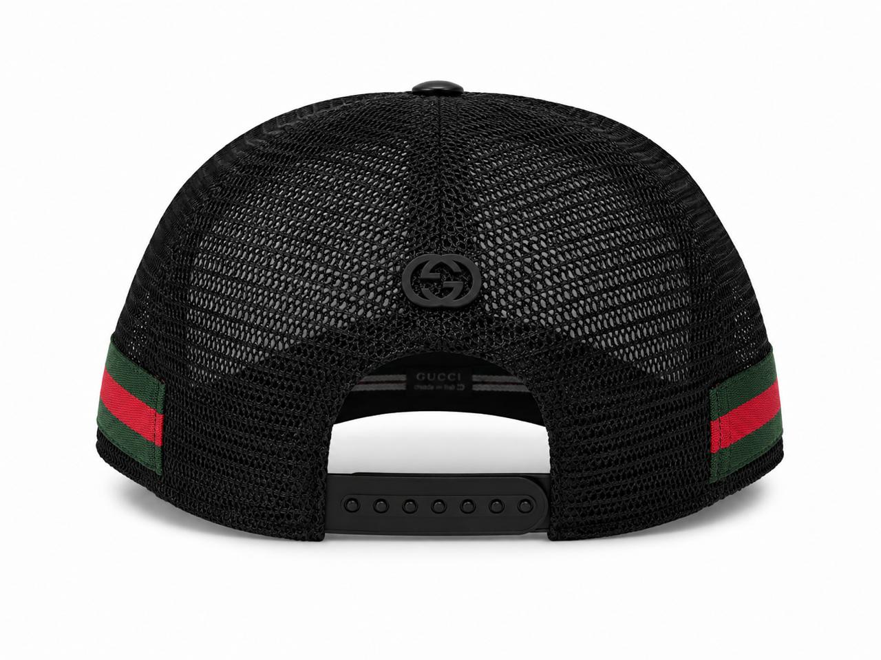 6ddfdc14-611b-4d6e-832b-15b167762158 | UAE SPORT STORE Back view of a black Gucci mesh baseball cap, showing the logo at the center and green-red-green stripes on the sides with an adjustable strap.