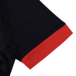 7IXP2Zo2zUMA2iW | UAE SPORT STORE Close-up of a black fabric sleeve with a red ribbed cuff.