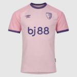 Pink soccer jersey with purple trim, Umbro logo on left chest and team crest on the right, sponsor text 'bj88' across the front.