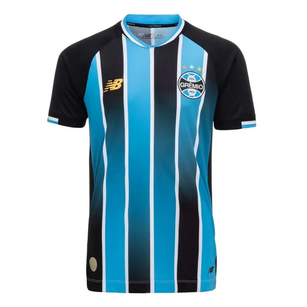 Camisa_Gremio_Home_2026_1_600x_1 Grêmio football club jersey with blue and black vertical stripes, New Balance logo on the right chest and club crest on the left chest.