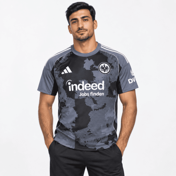 Eintracht Frankfurt third football jersey 2025/26 in black and gray with club crest.