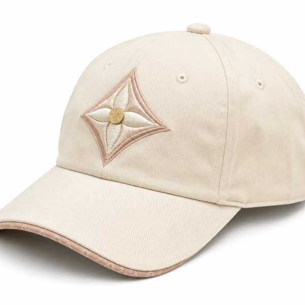 Beige baseball cap with a diamond-shaped embroidered star on the front panel.