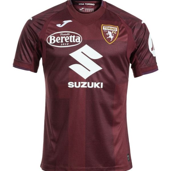 Maroon Torino FC soccer jersey with white sponsor logos (Beretta, Suzuki) and club crest on the chest, front view.