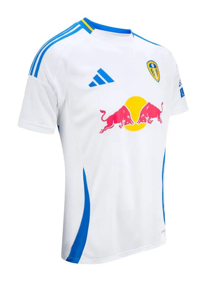 KuiOJRvzgE4nNMg | UAE SPORT STORE White football jersey with blue accents, Red Bull sponsor logo, and Leeds United crest on the chest area.