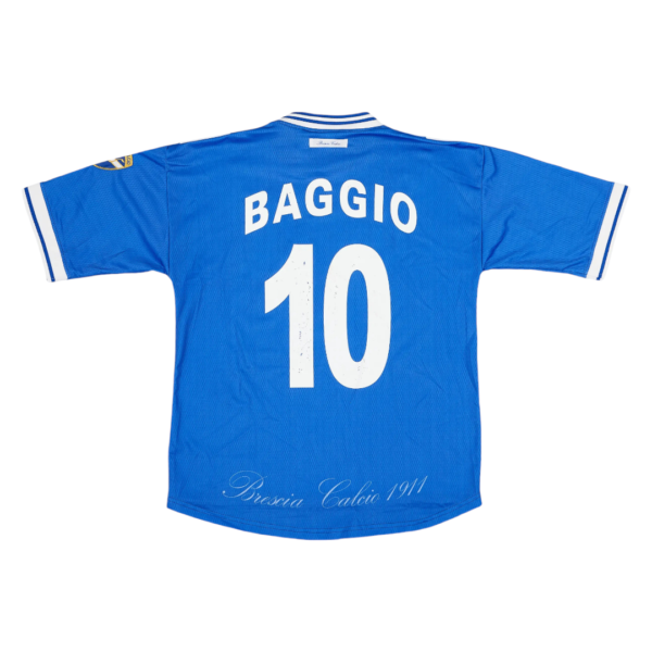 Blue soccer jersey with 'Baggio' and large white number 10 on the back, white striped collar and cuffs, Brescia Calcio 1911 detail at the bottom.