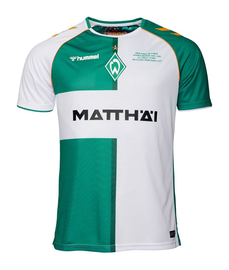 YStP7N1XOGf456y Football jersey in green and white with the club crest on the chest and the MATTHÄI sponsor across the front.