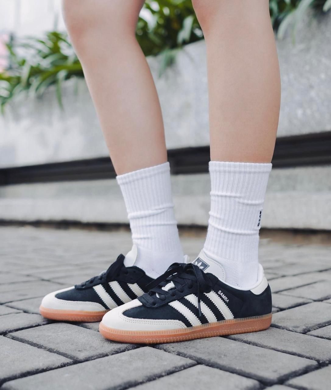 adidas-samba-og-black-wonder-white-238124 | UAE SPORT STORE adidas Samba OG Black Wonder White - uaessss